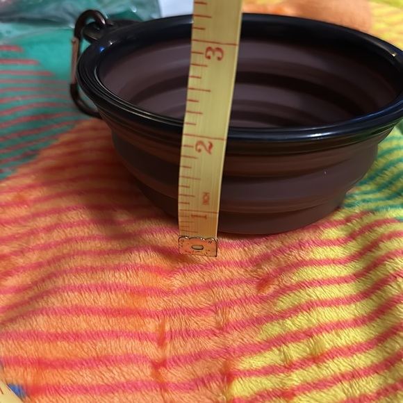 Clip On Collapsible Travel Water Bowl💧🐕 - Picture 9 of 9